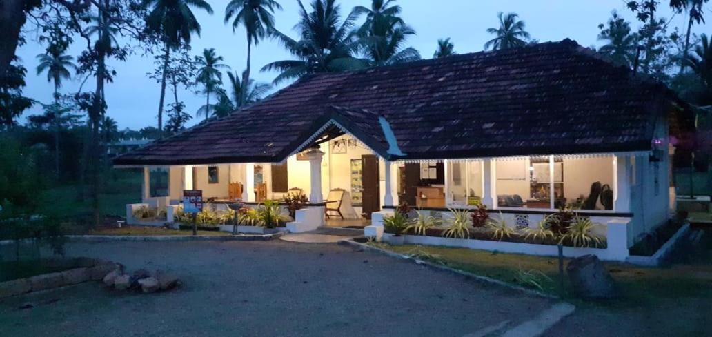 Arachiwil Green Nature Resort Puttalam Esterno foto