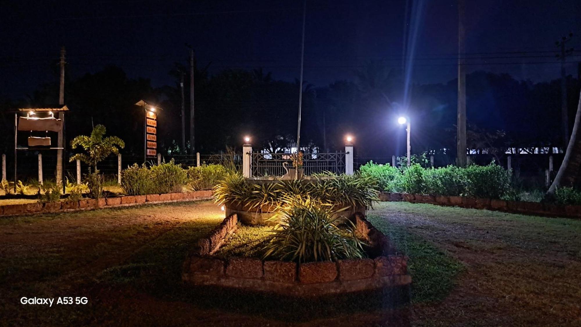 Arachiwil Green Nature Resort Puttalam Esterno foto