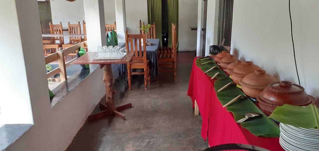 Arachiwil Green Nature Resort Puttalam Esterno foto